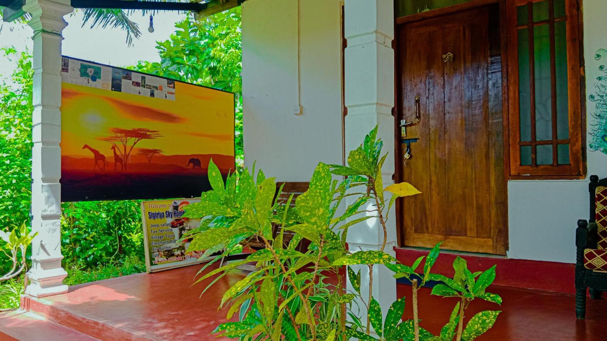 Sigiri Sky Home & Treehouse Sigiriya Exteriör bild