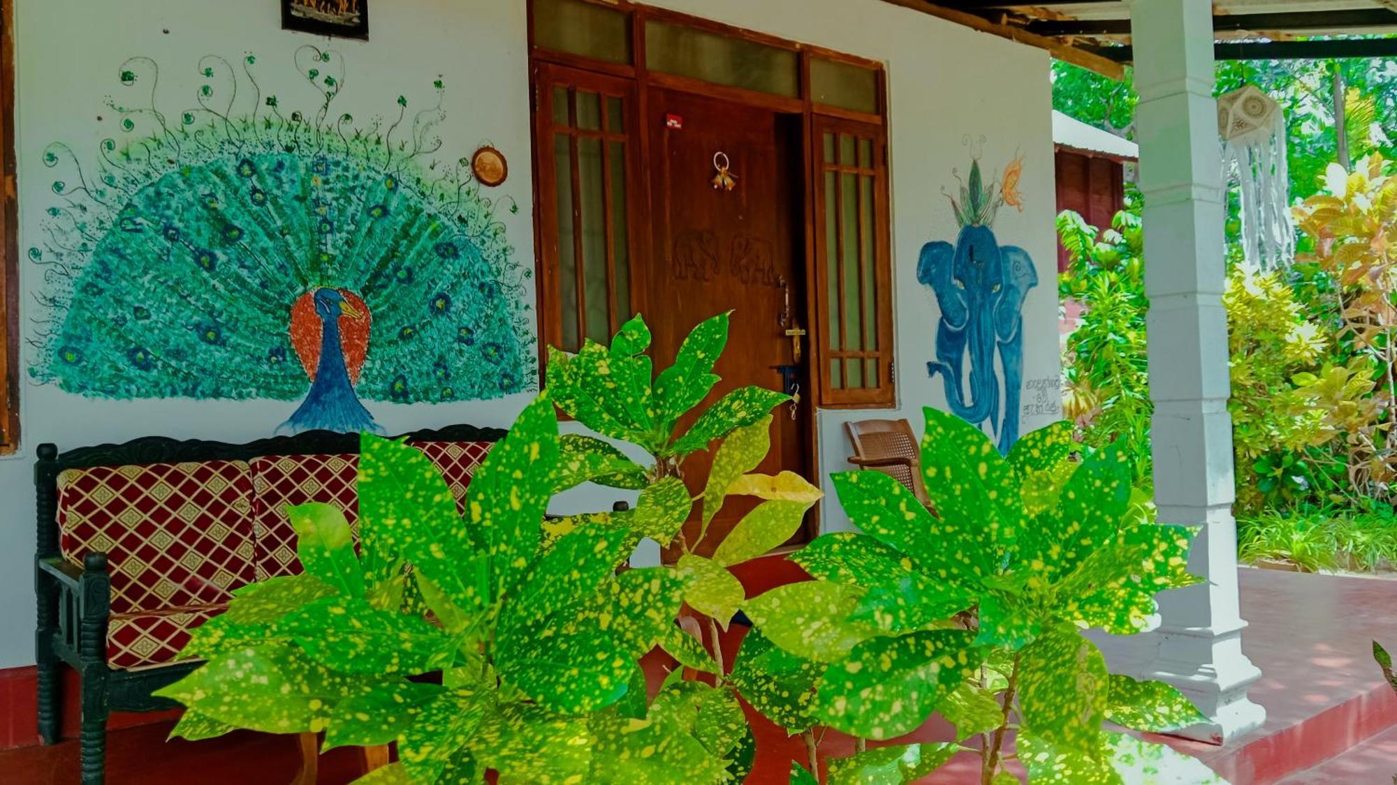 Sigiri Sky Home & Treehouse Sigiriya Exteriör bild